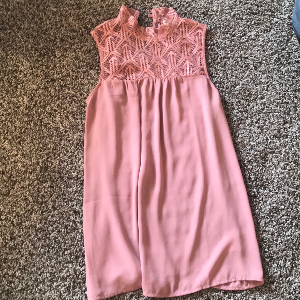 Salmon colored blouse